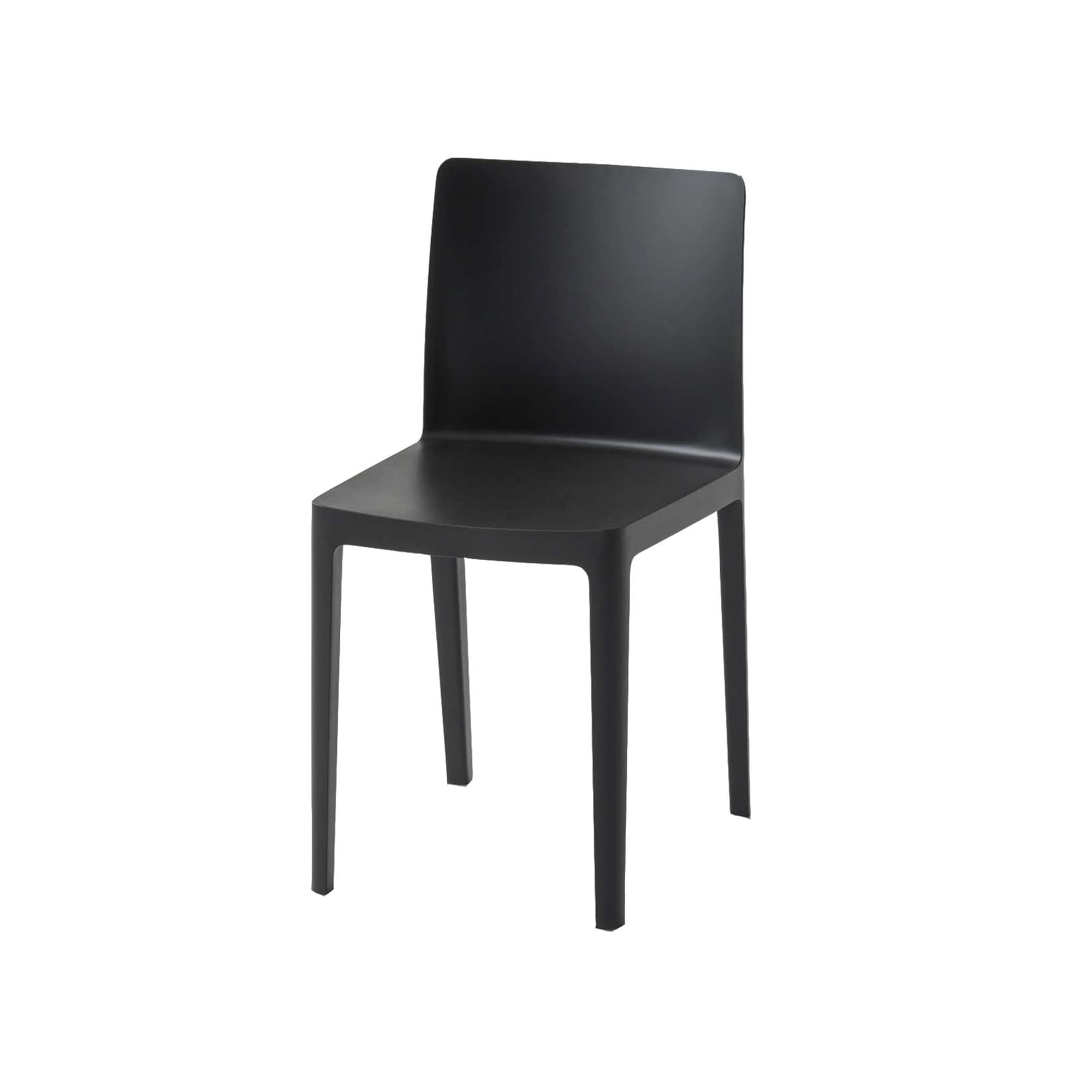 1126
