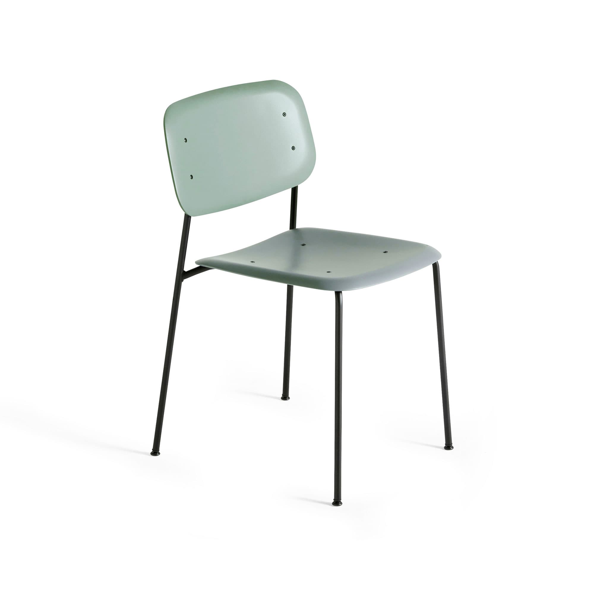 2557